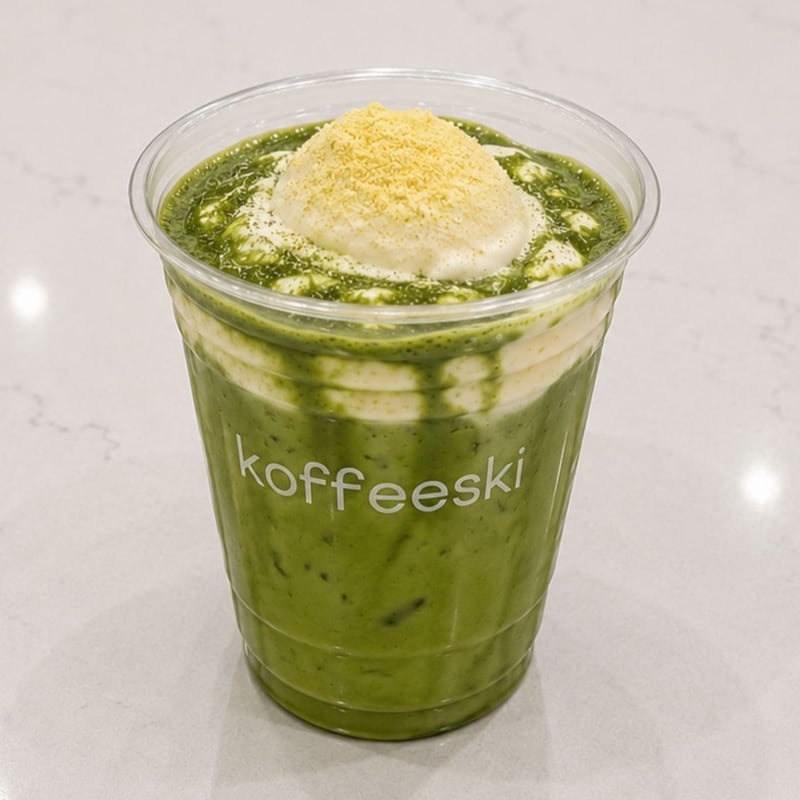 Banana Matcha Cream Top